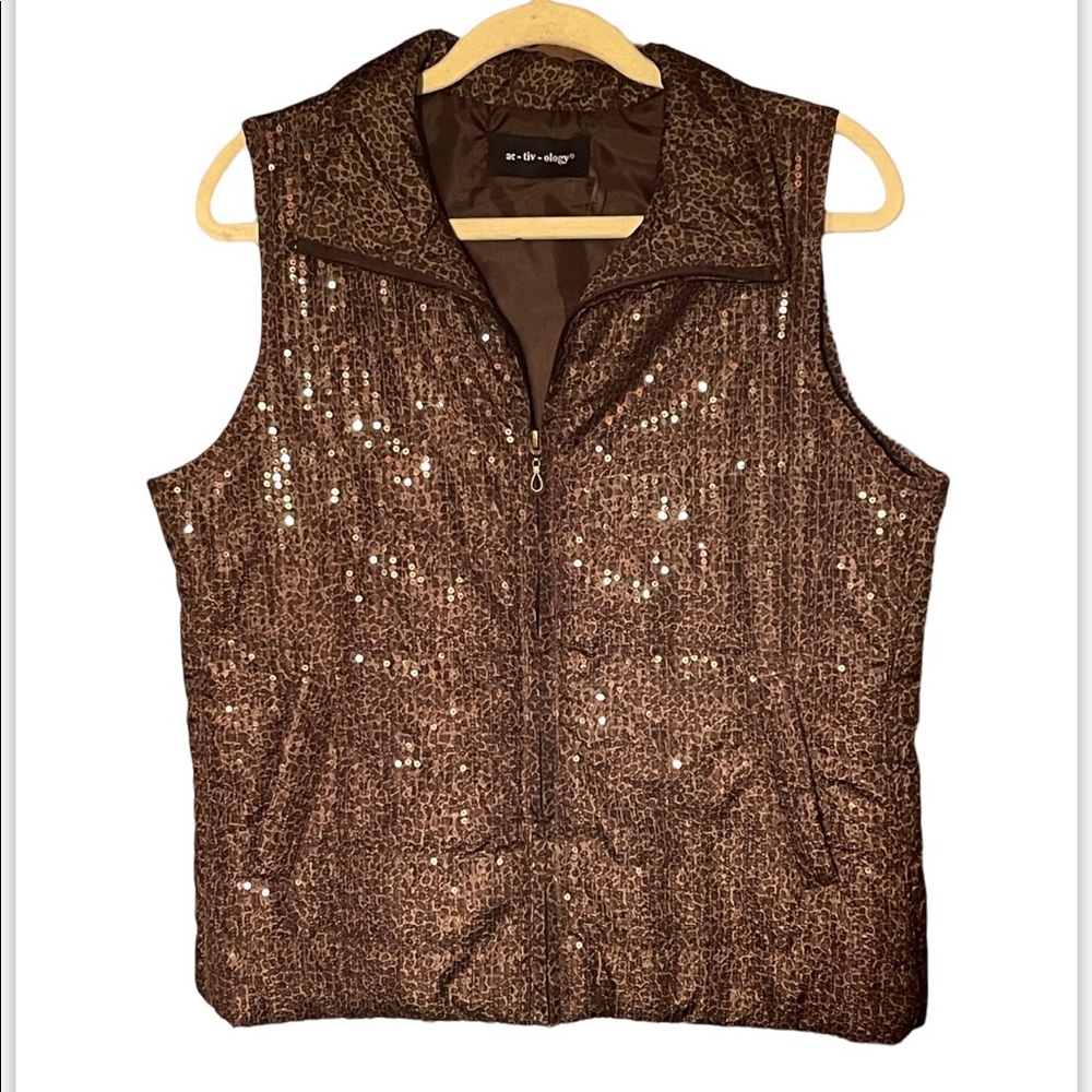 Ac-tiv-ology Vest leopard print